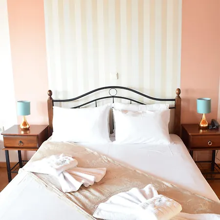 Thetis Ξενοδοχείο 2*