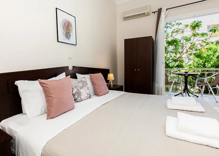 Thetis מלון טולון